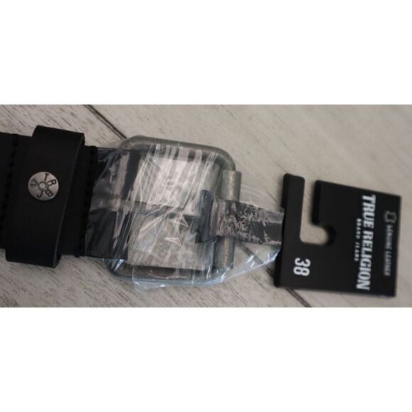 True Religion TR302059 Mens Sz 38 Black Terry Rivet Leather Belt w/Roller Buckle - Picture 9 of 9